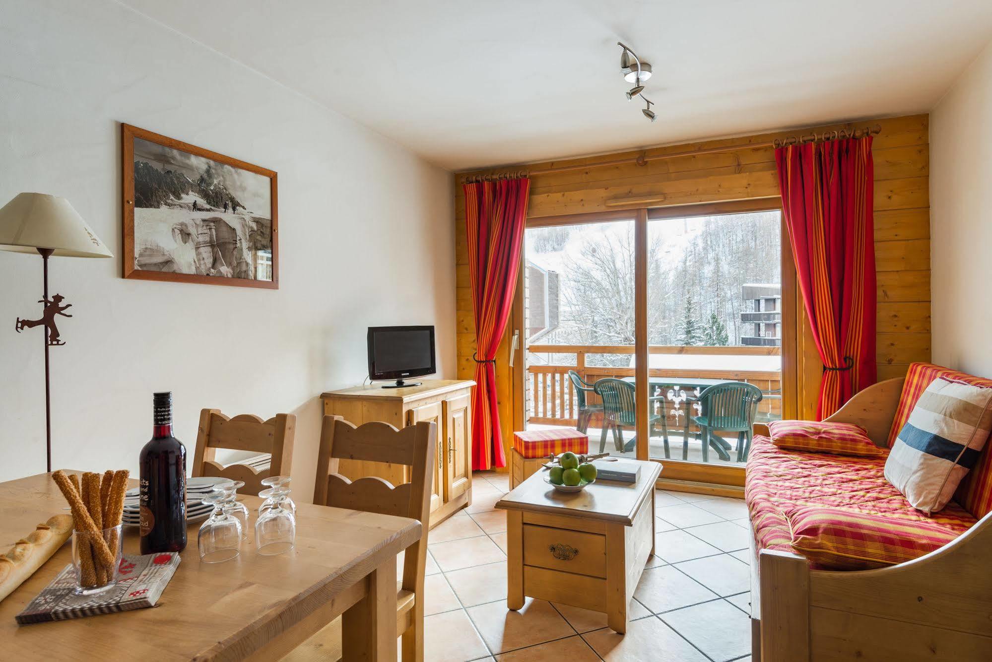 Lagrange Vacances Le Hameau Du Rocher Blanc Serre Chevalier Ngoại thất bức ảnh