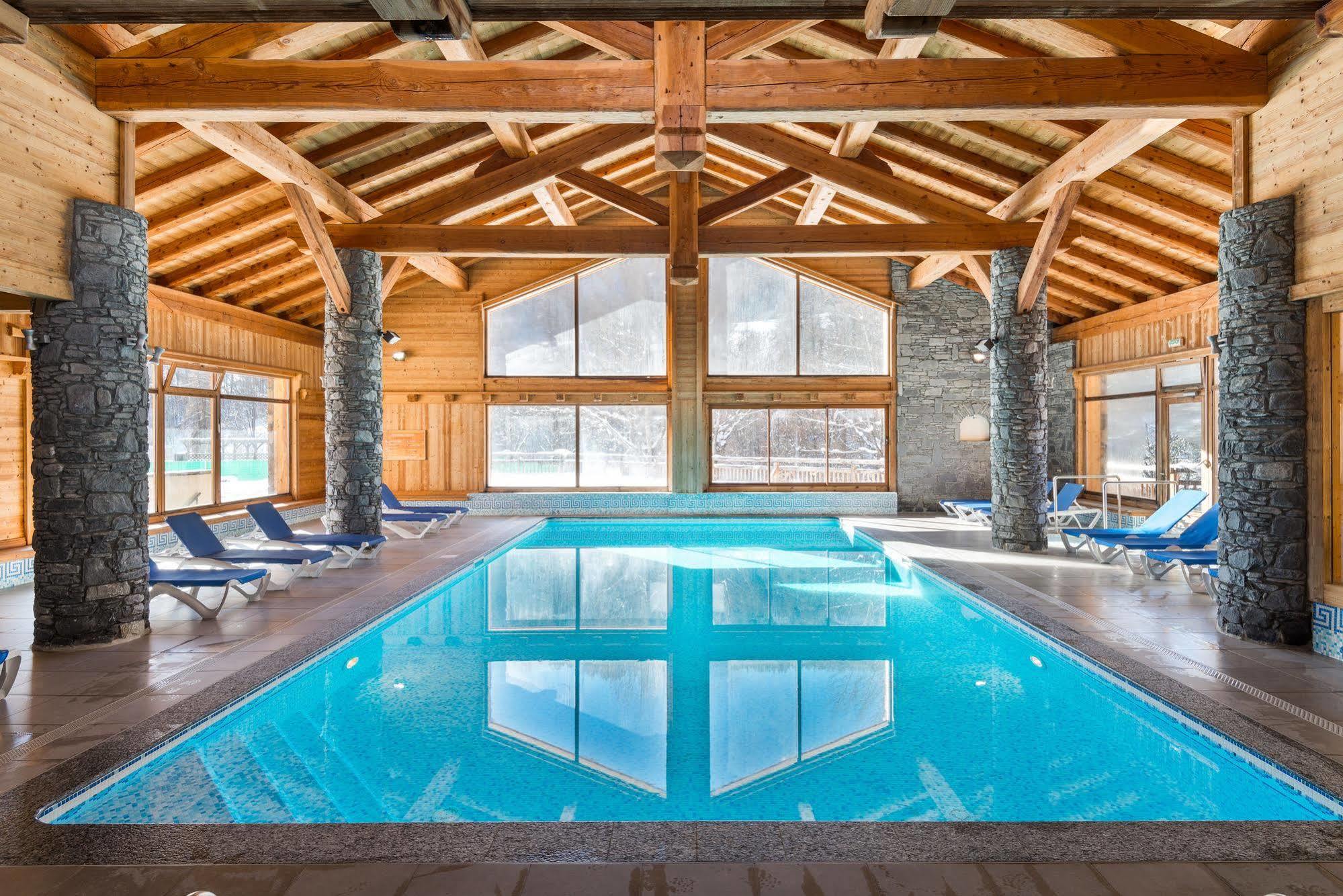 Lagrange Vacances Le Hameau Du Rocher Blanc Serre Chevalier Ngoại thất bức ảnh